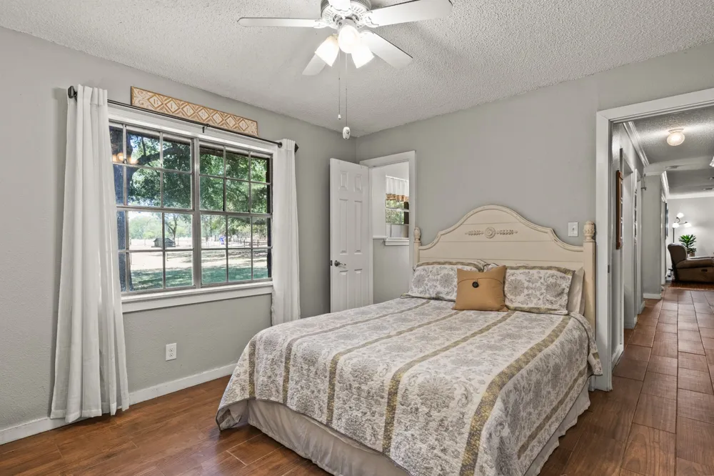 1134 County Road 3350 Cookville, TX 75558