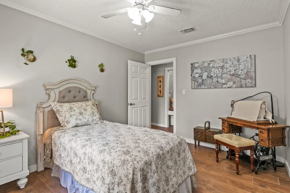 1134 County Road 3350 Cookville, TX 75558