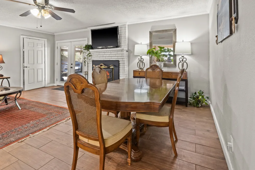 1134 County Road 3350 Cookville, TX 75558