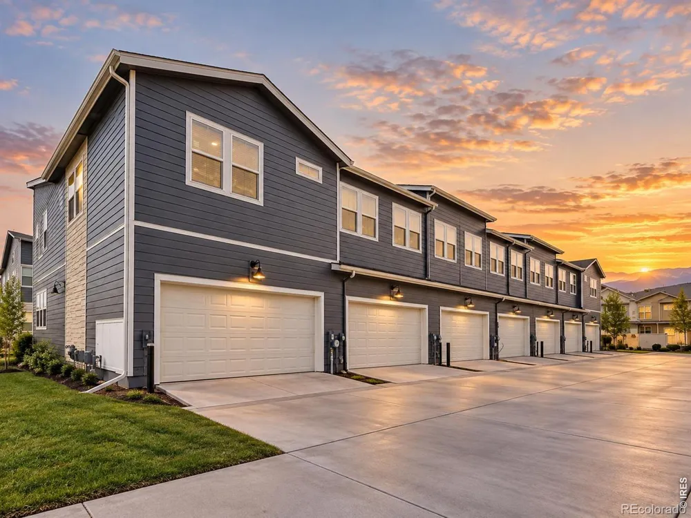 2829 Bear Springs Circle Longmont, CO 80503