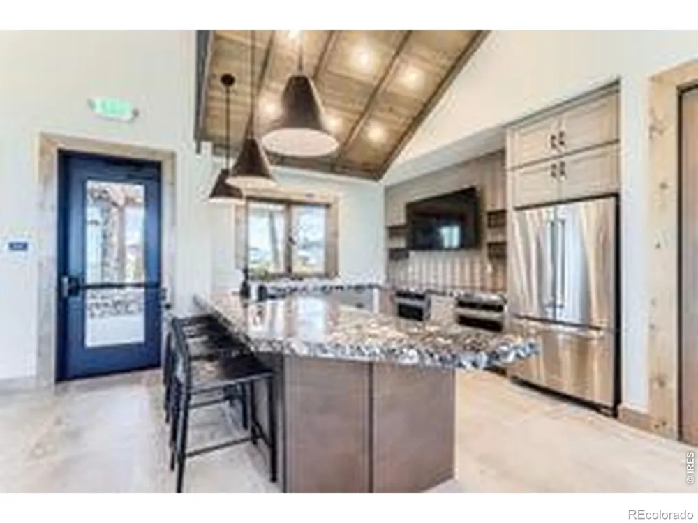 2829 Bear Springs Circle Longmont, CO 80503