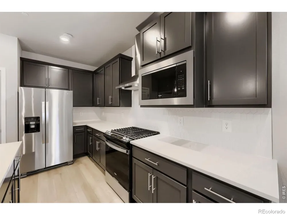 2829 Bear Springs Circle Longmont, CO 80503