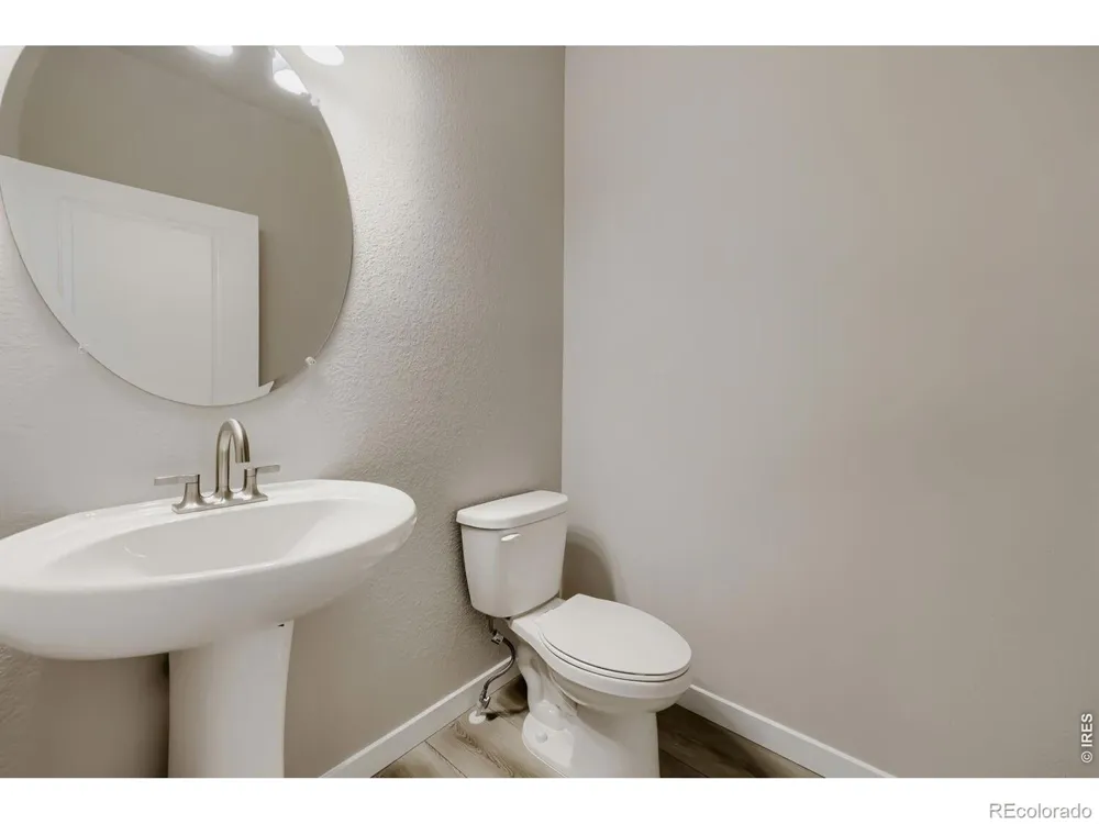 2829 Bear Springs Circle Longmont, CO 80503