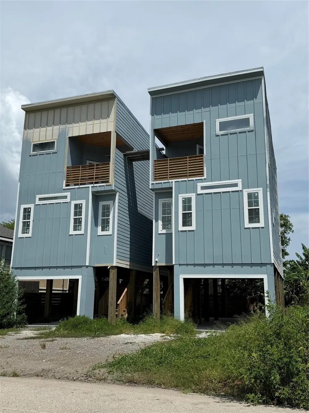 1804 65th Street #A-B Galveston, TX 77551