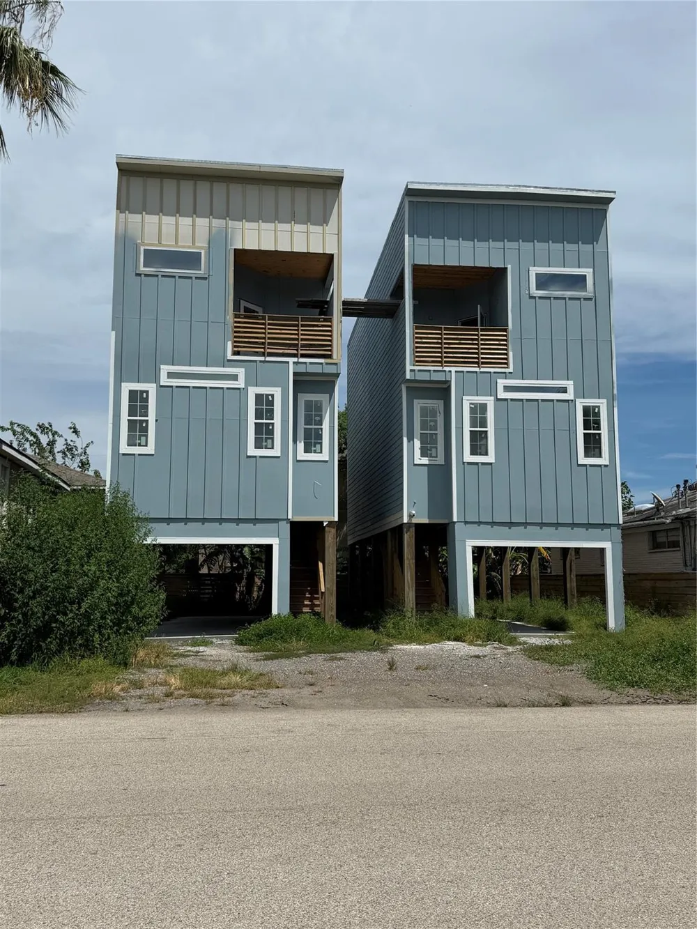 1804 65th Street #A-B Galveston, TX 77551