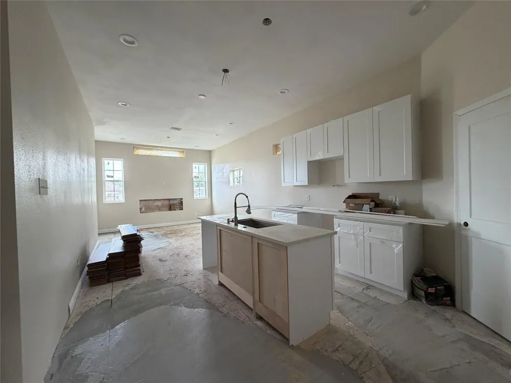 1804 65th Street #A-B Galveston, TX 77551