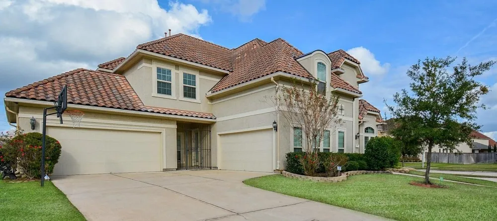 6302 Kennedy Hills Court Sugar Land, TX 77479