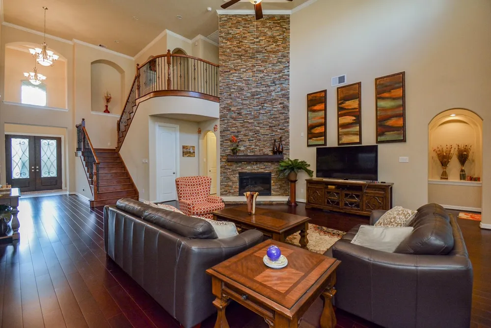 6302 Kennedy Hills Court Sugar Land, TX 77479