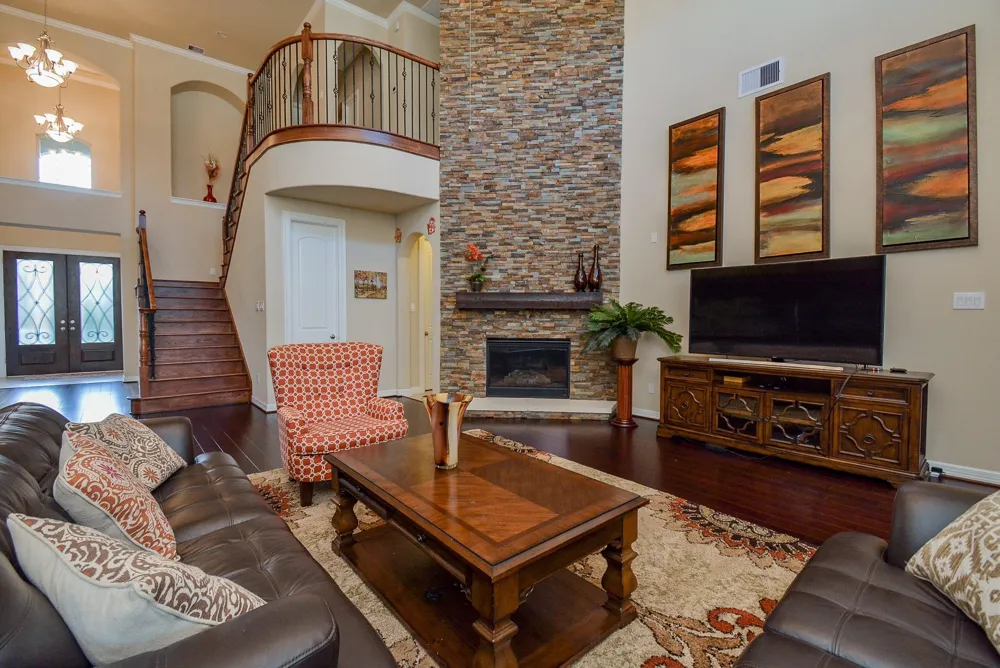 6302 Kennedy Hills Court Sugar Land, TX 77479