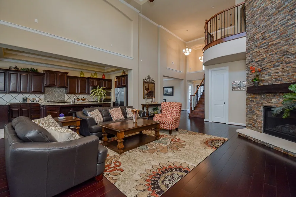 6302 Kennedy Hills Court Sugar Land, TX 77479