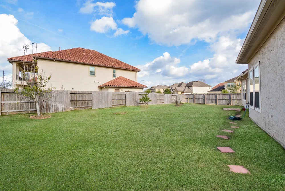 6302 Kennedy Hills Court Sugar Land, TX 77479