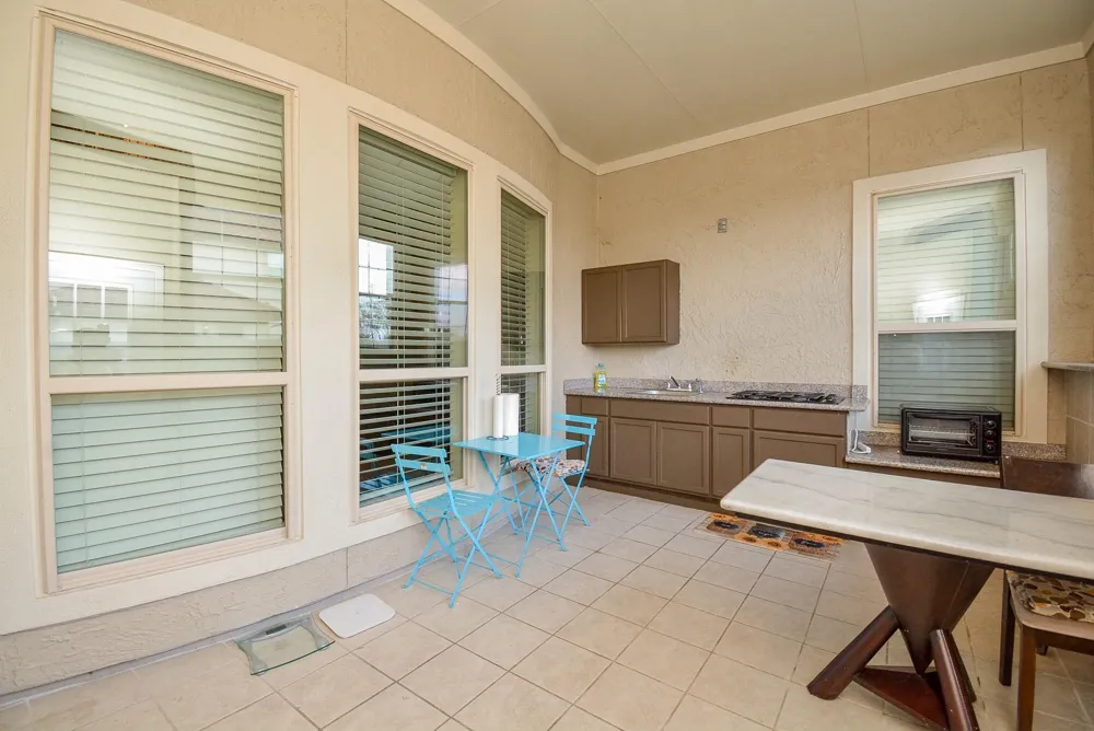 6302 Kennedy Hills Court Sugar Land, TX 77479