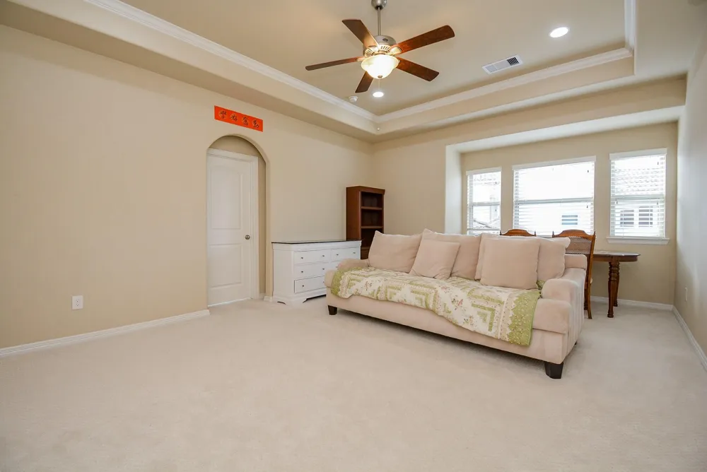 6302 Kennedy Hills Court Sugar Land, TX 77479