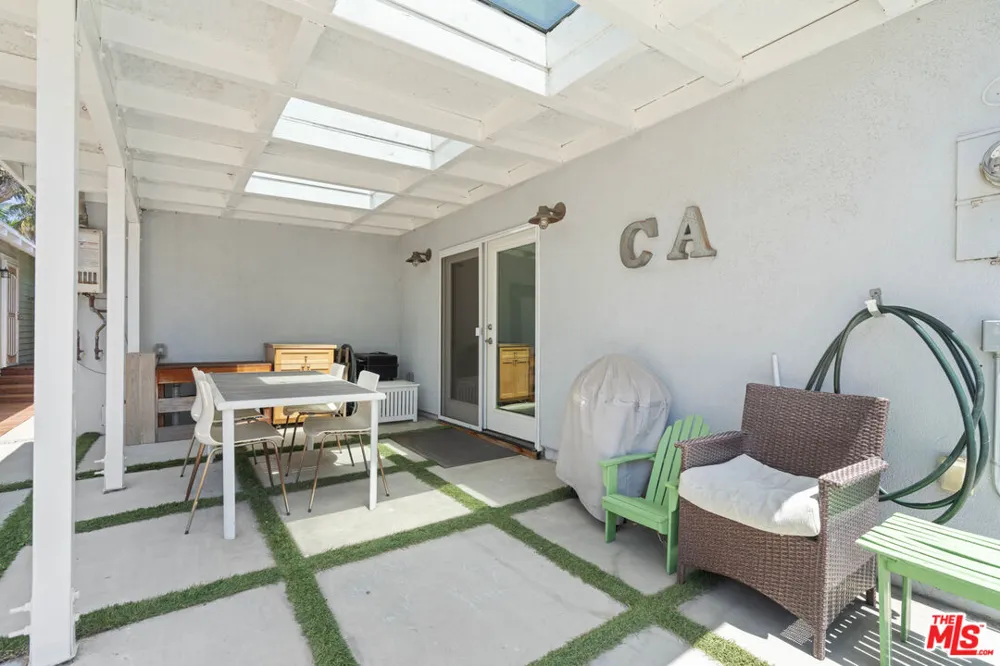 430 Rialto Avenue Venice, CA 90291