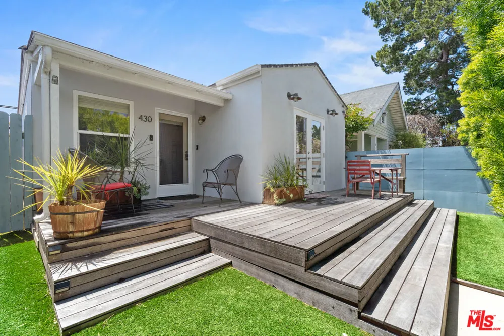 430 Rialto Avenue Venice, CA 90291