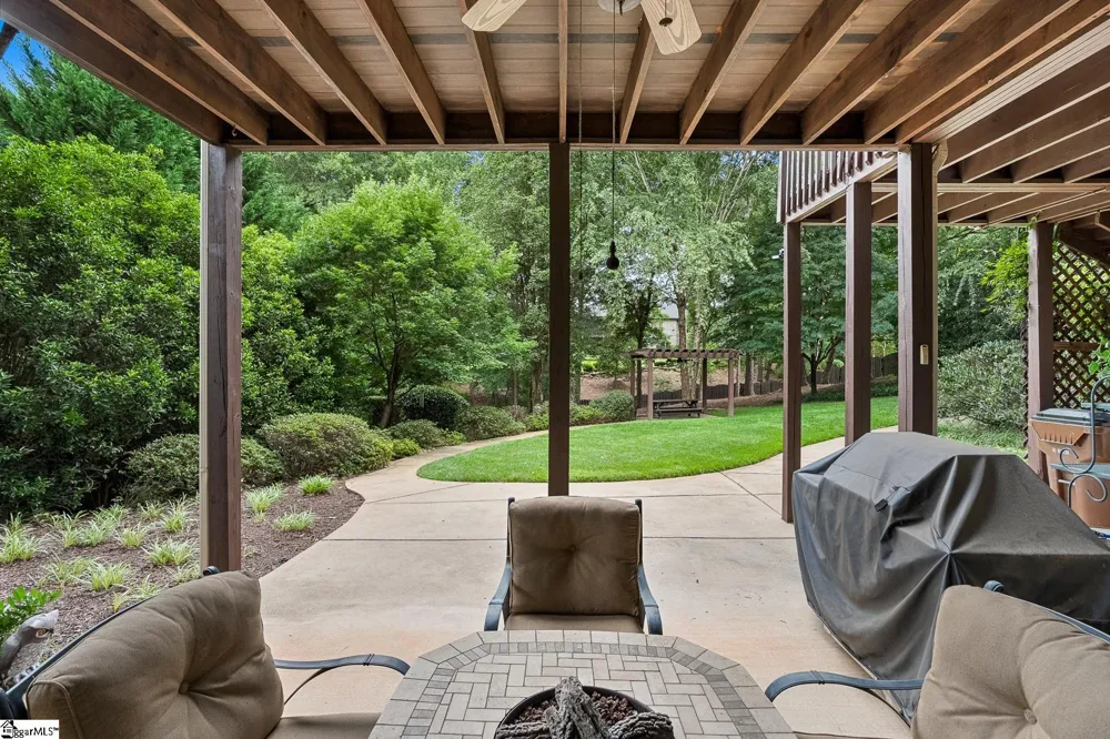 208 Riverstone Way Greer, SC 29651