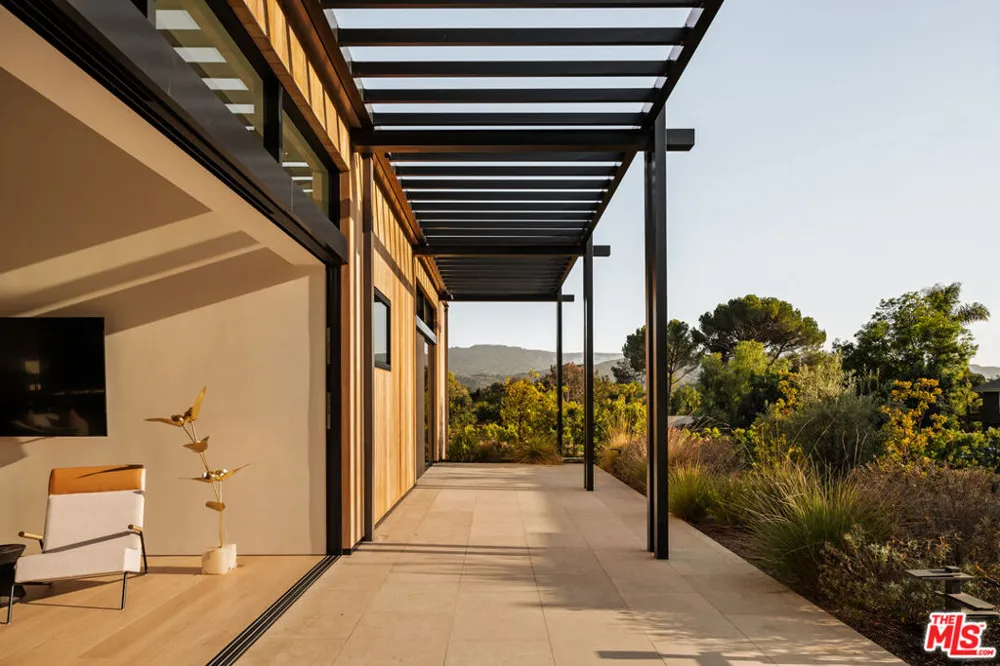 1225 Shippee Lane Ojai, CA 93023
