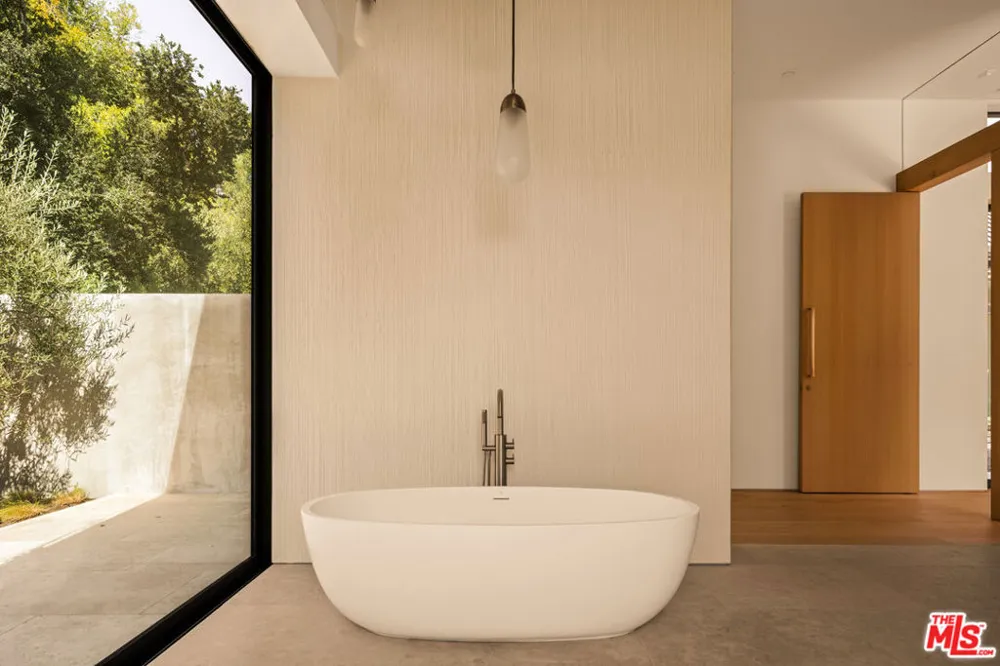 1225 Shippee Lane Ojai, CA 93023