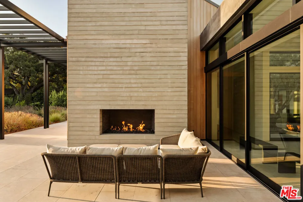 1225 Shippee Lane Ojai, CA 93023