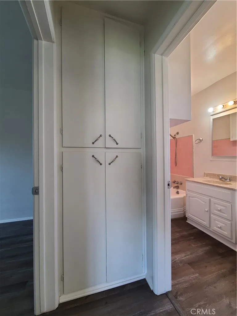 10910 Evans Loma Linda, CA 91354