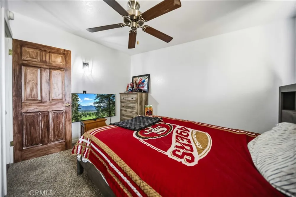 48054 85th St West W Lancaster, CA 93536