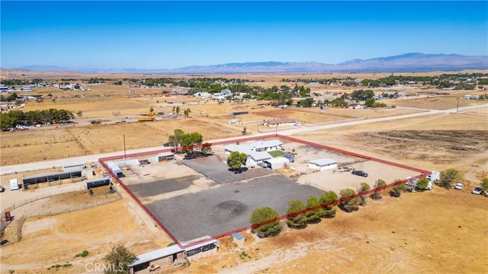48054 85th St West W Lancaster, CA 93536