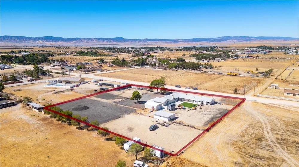 48054 85th St West W Lancaster, CA 93536