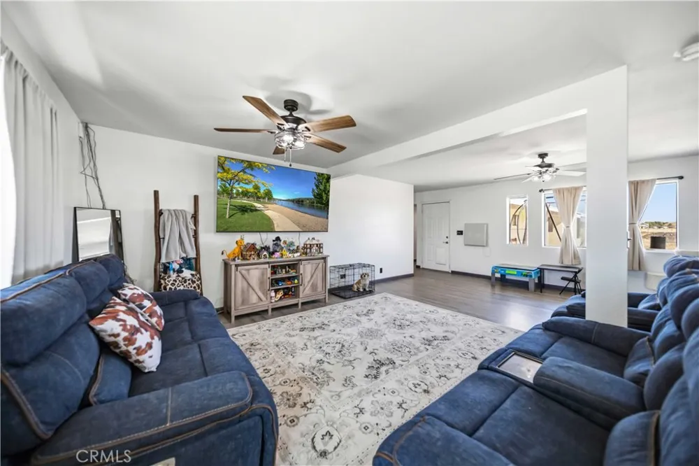 48054 85th St West W Lancaster, CA 93536
