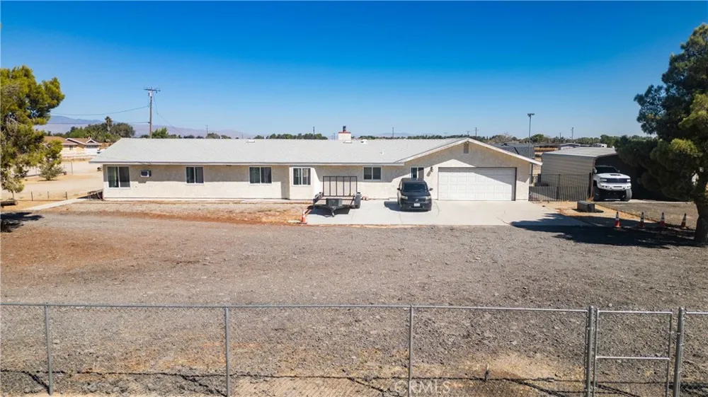 48054 85th St West W Lancaster, CA 93536