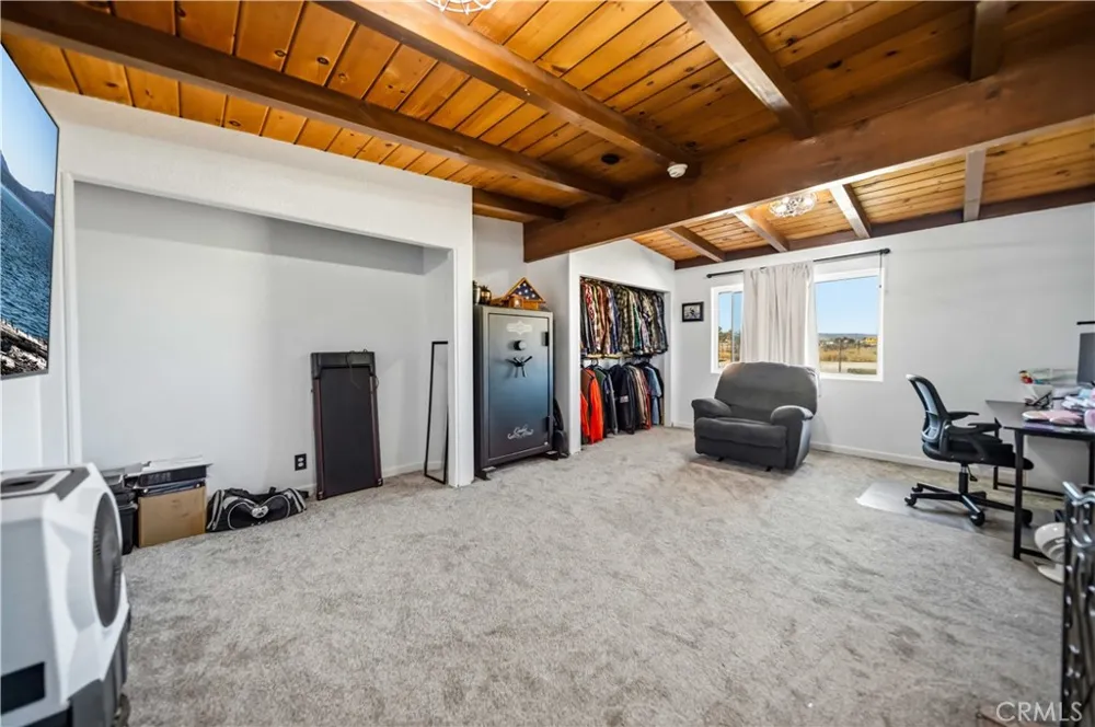 48054 85th St West W Lancaster, CA 93536