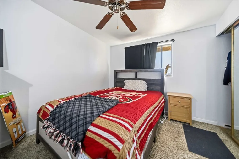 48054 85th St West W Lancaster, CA 93536