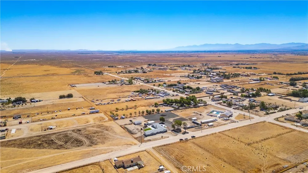 48054 85th St West W Lancaster, CA 93536