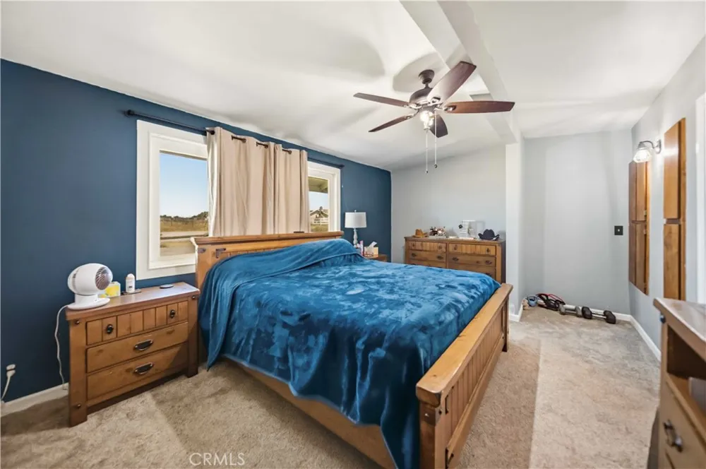 48054 85th St West W Lancaster, CA 93536