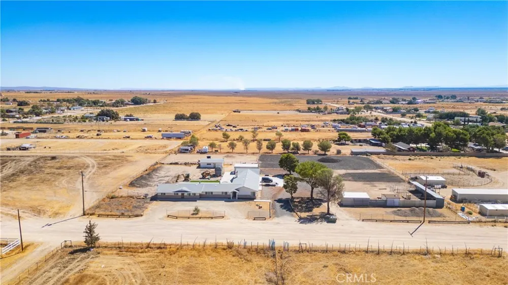48054 85th St West W Lancaster, CA 93536