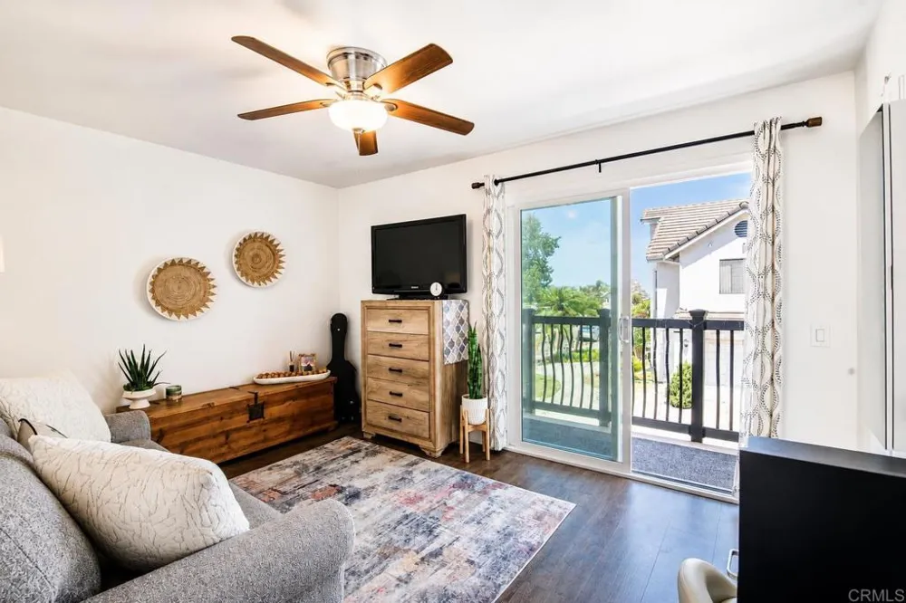 2826 Unicornio Street #A Carlsbad, CA 92009