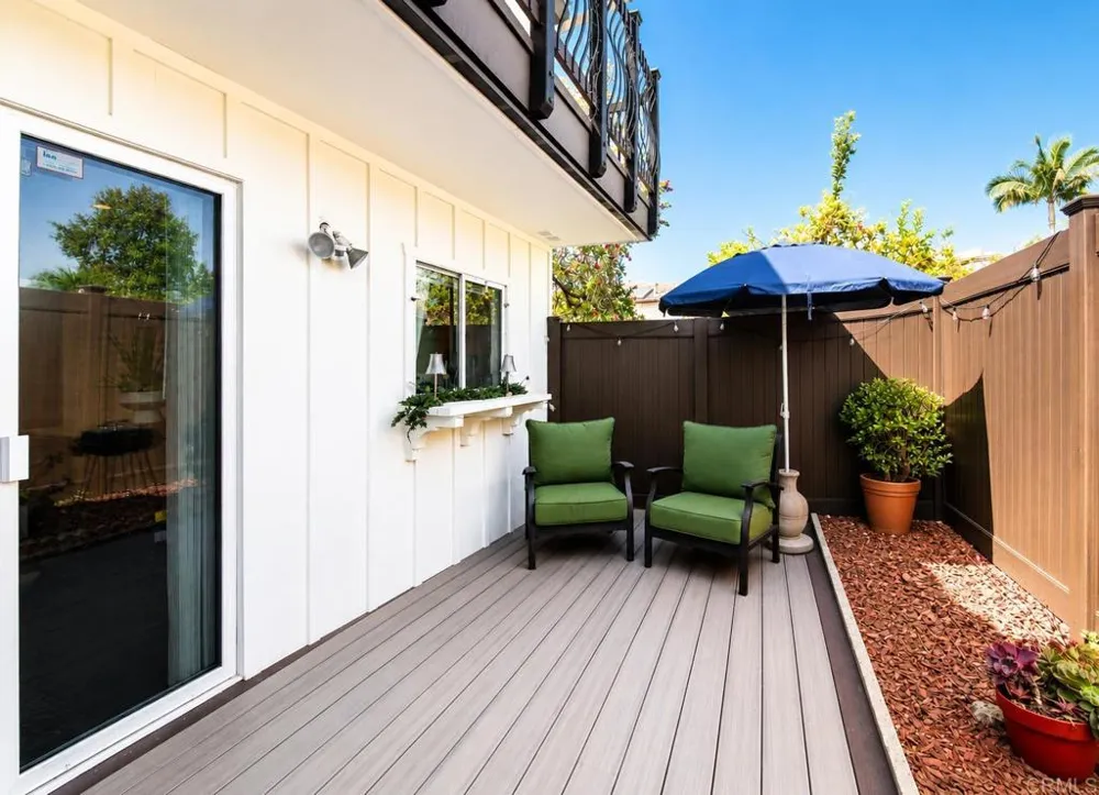 2826 Unicornio Street #A Carlsbad, CA 92009