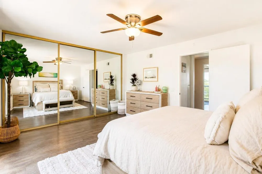 2826 Unicornio Street #A Carlsbad, CA 92009