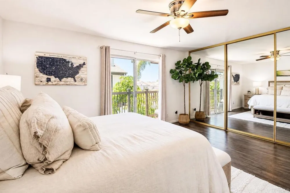 2826 Unicornio Street #A Carlsbad, CA 92009