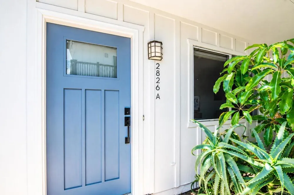 2826 Unicornio Street #A Carlsbad, CA 92009