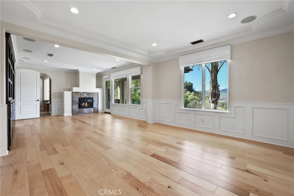 33 Glittering Sky Aliso Viejo, CA 92656