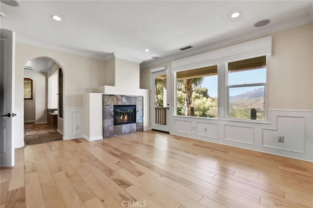 33 Glittering Sky Aliso Viejo, CA 92656