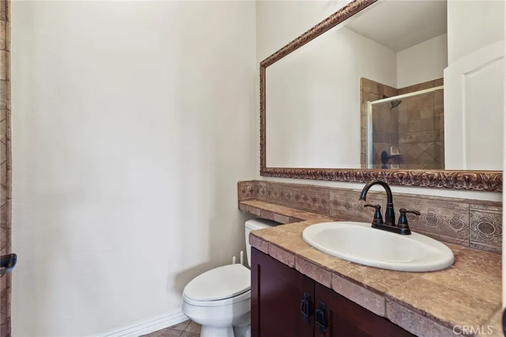 33 Glittering Sky Aliso Viejo, CA 92656