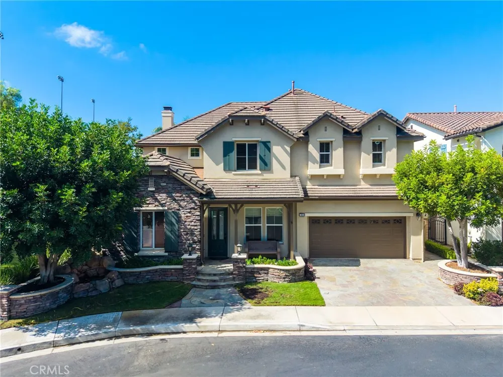 33 Glittering Sky Aliso Viejo, CA 92656
