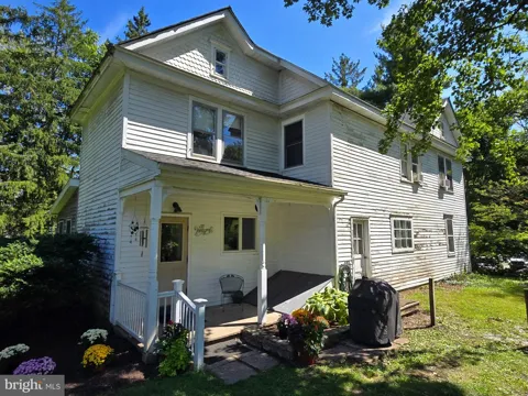 105 BROWNS DRIVE
