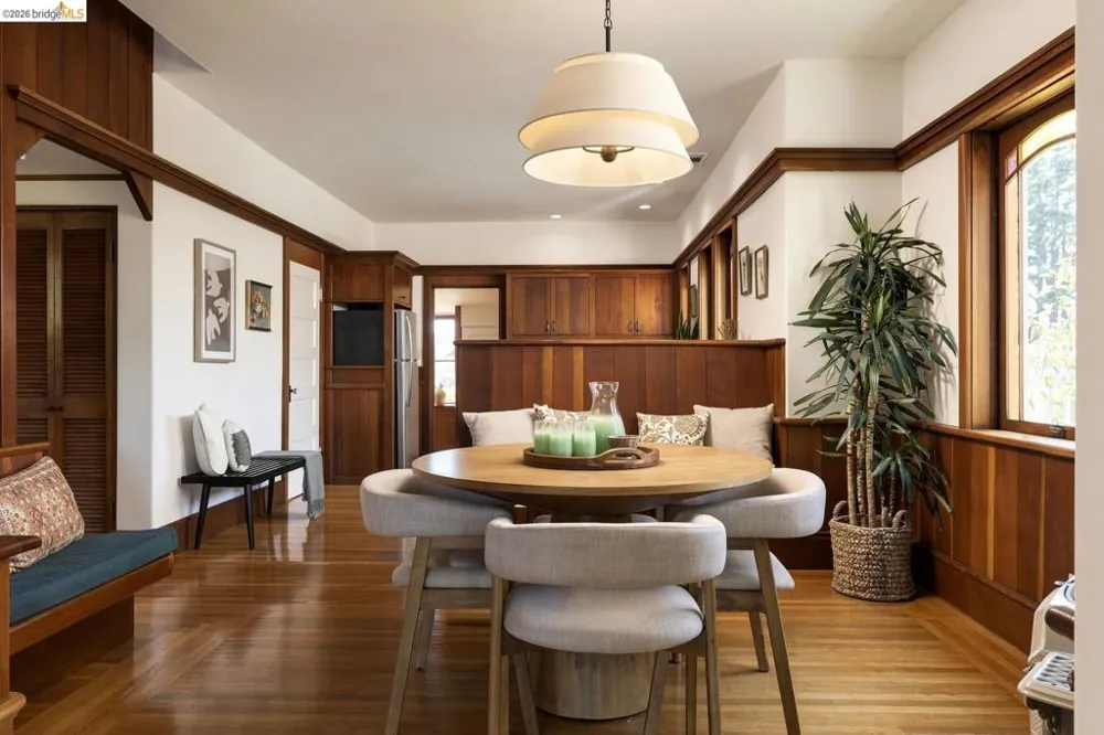 1716 Parker ST Berkeley, CA 94703