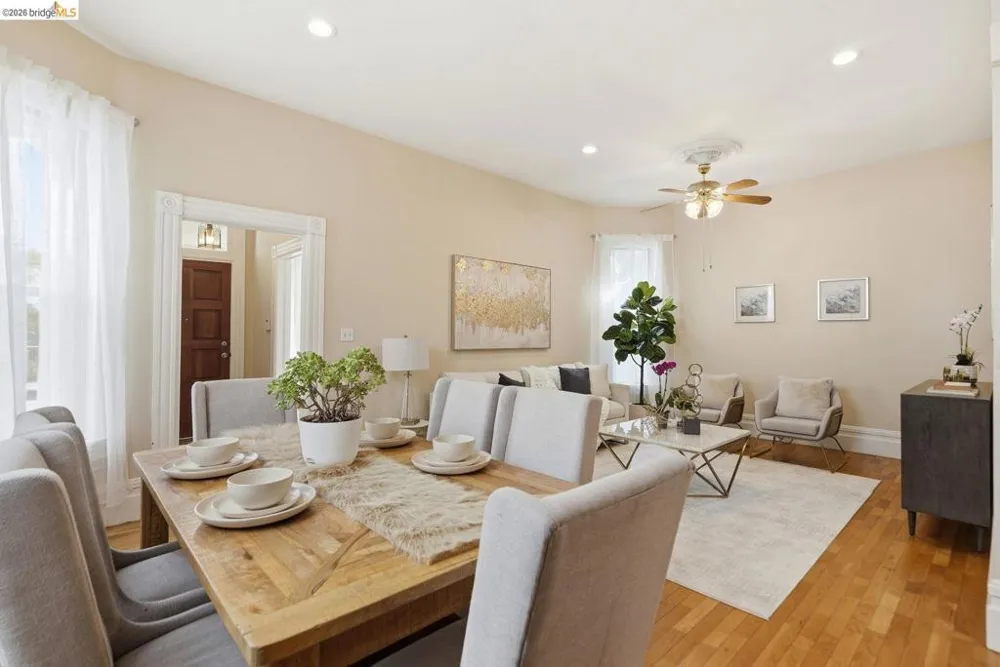 560 45th ST Oakland, CA 94609
