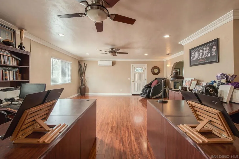 11322 Surco Dr San Diego, CA 92126