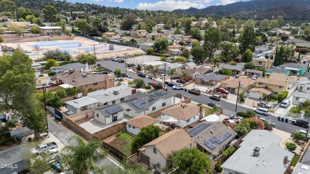 7727 Jayseel Street Los Angeles, CA 91042