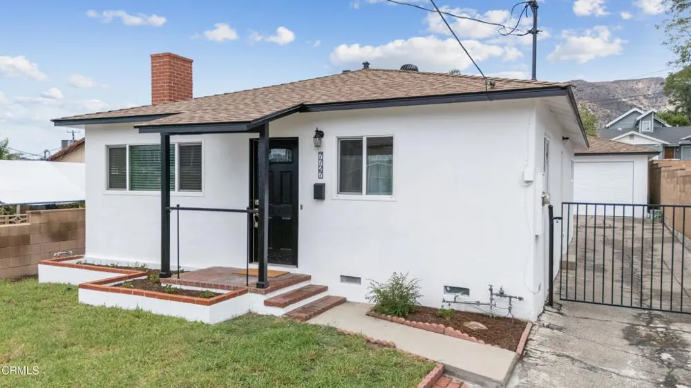7727 Jayseel Street Los Angeles, CA 91042