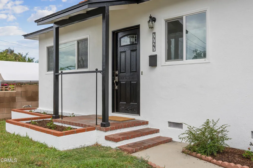7727 Jayseel Street Los Angeles, CA 91042